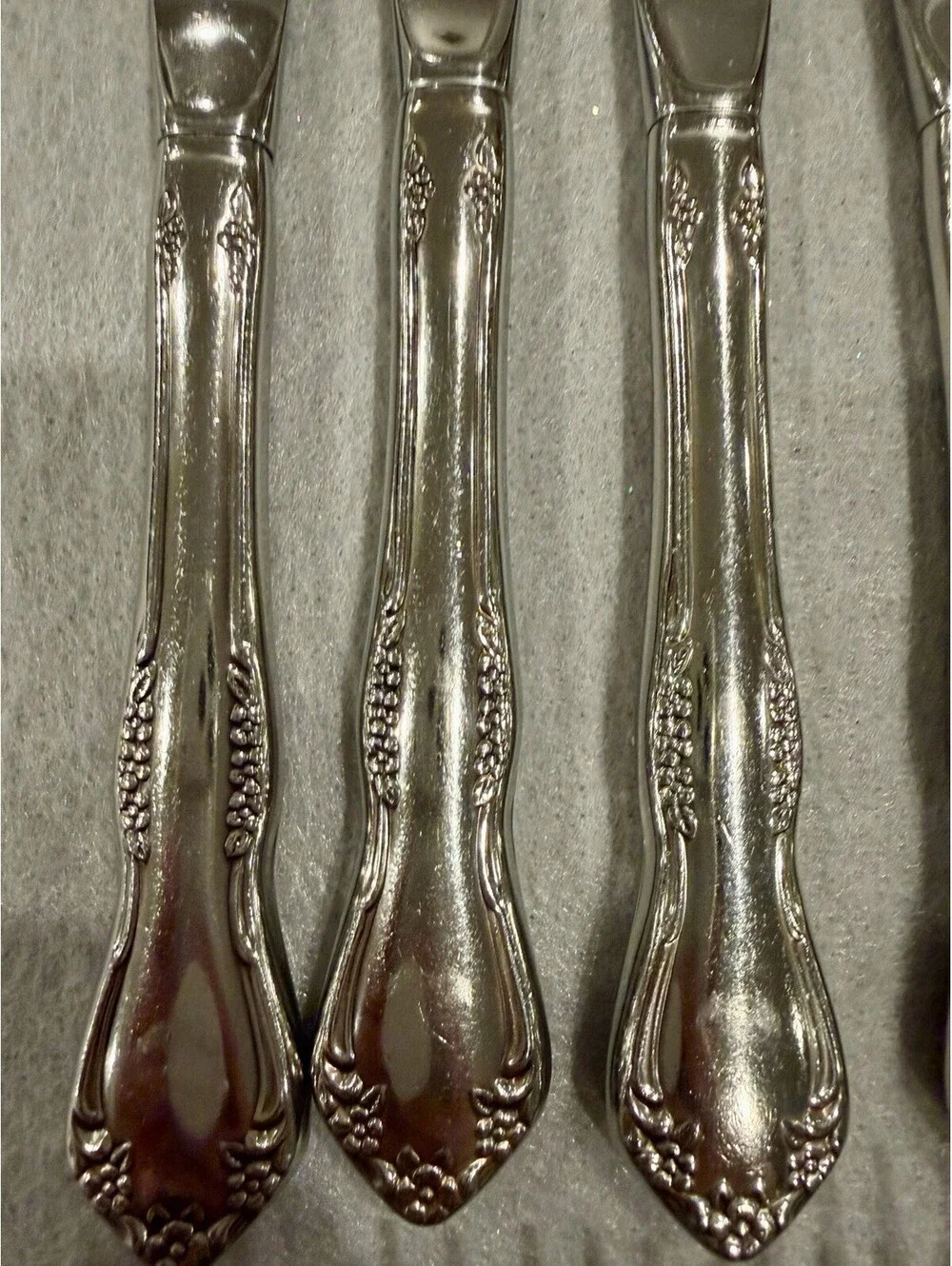 WM Rogers Oneida Ltd Mansfield Amadeus Deluxe Stainless Flatware Set Of 60pcs